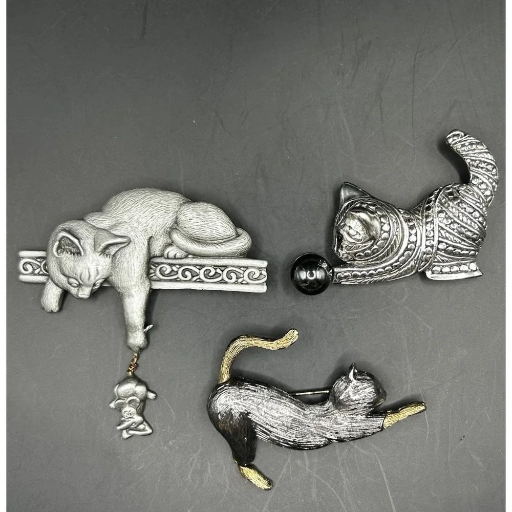 Vintage Cat Brooch Pins Pewter Black Enamel Articulated Hanging Mouse